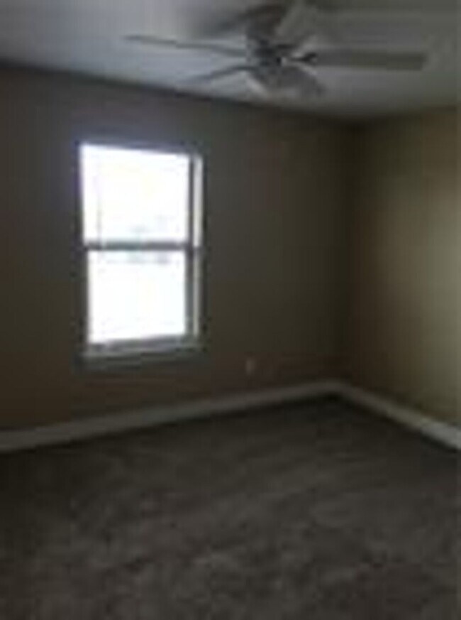 Building Photo - 146 Keo Kea Ct