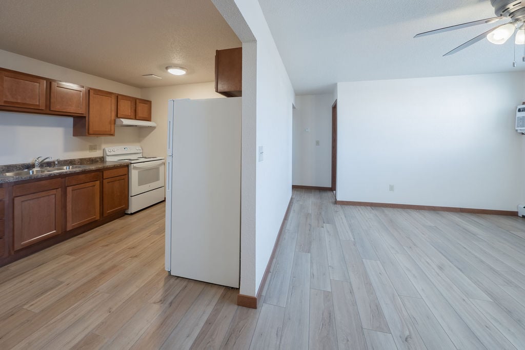 Building Photo - 3505 S West Ave