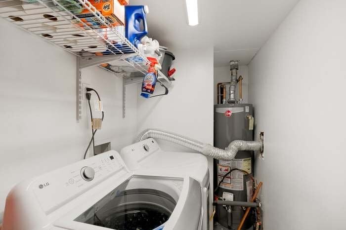 Building Photo - 2303 Sweetbriar Ave