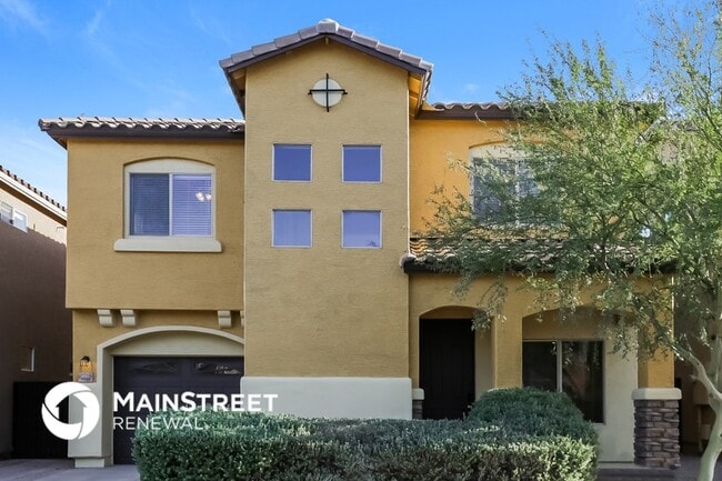 Building Photo - 9548 E Bramble Ave