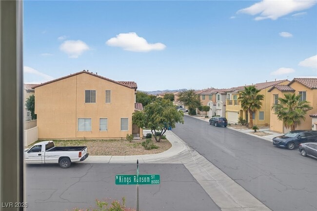 Building Photo - 8038 Kings Ransom St