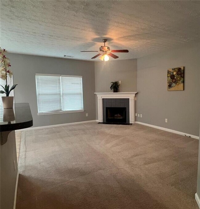 Building Photo - 58 Providence Run Ct SE