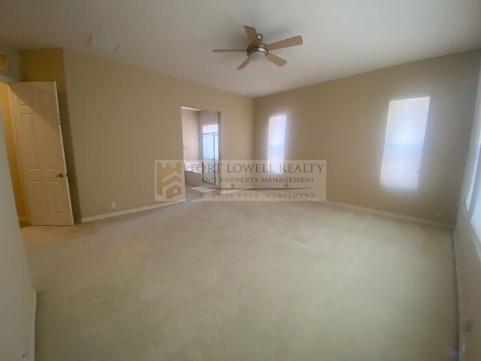 Building Photo - 31108 N 72nd Pl