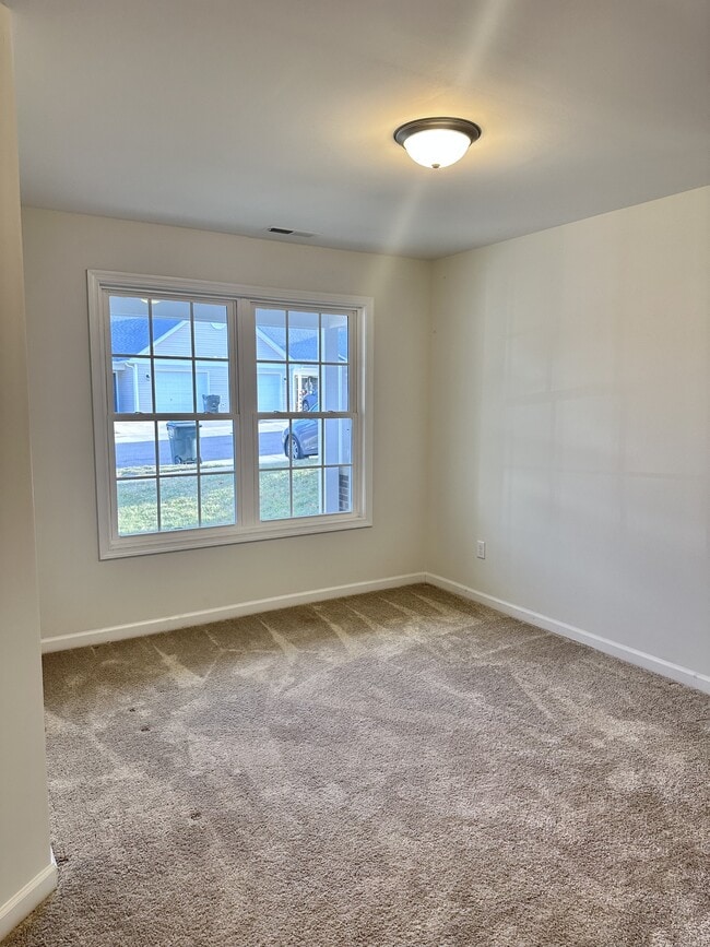 Building Photo - 14 Jackmia Way