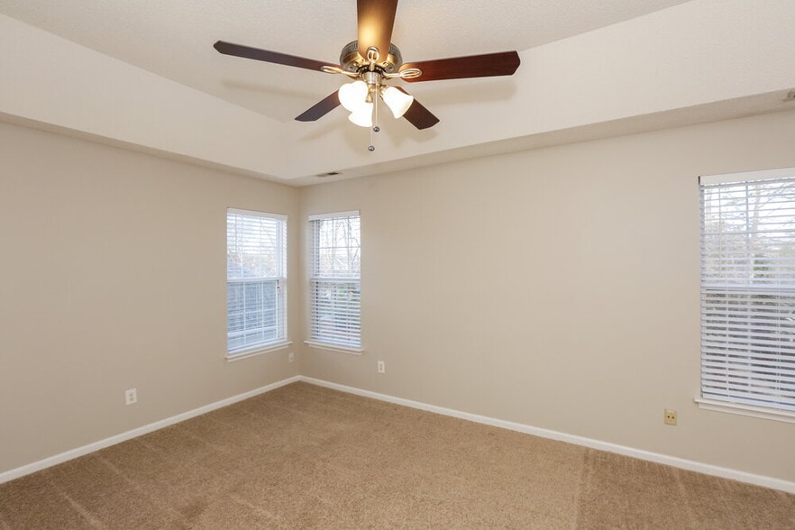 Building Photo - 14133 Southbridge Forest Dr