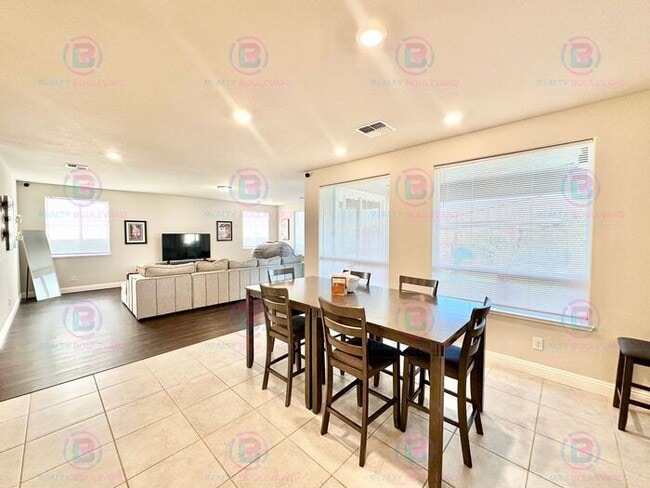 Building Photo - Welcome to your dream home, where modern elegance meets unparalleled convenience!