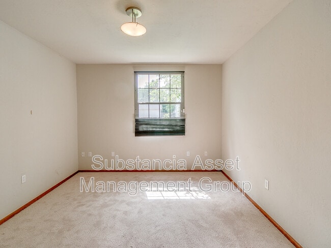 Building Photo - 2618 NW 50th St