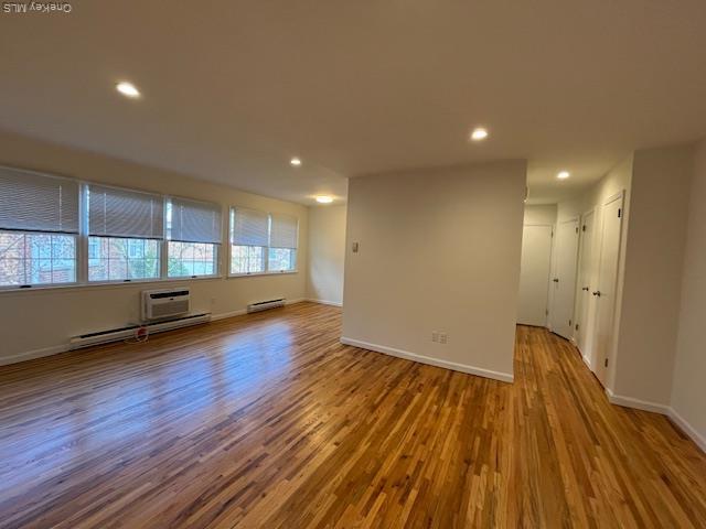 Building Photo - 56 Sintsink Dr E