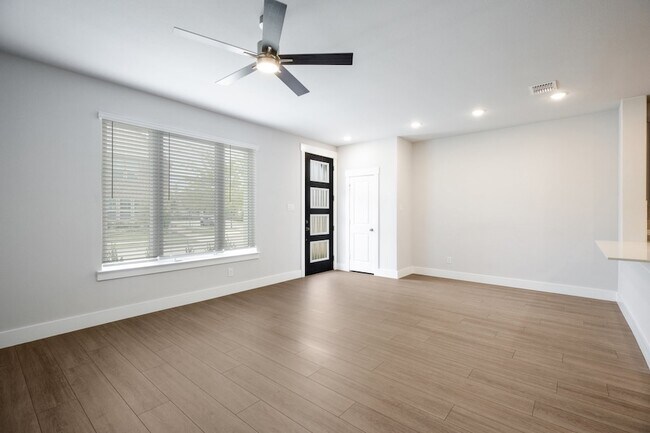 Building Photo - 4502 Smokey Quartz Ln
