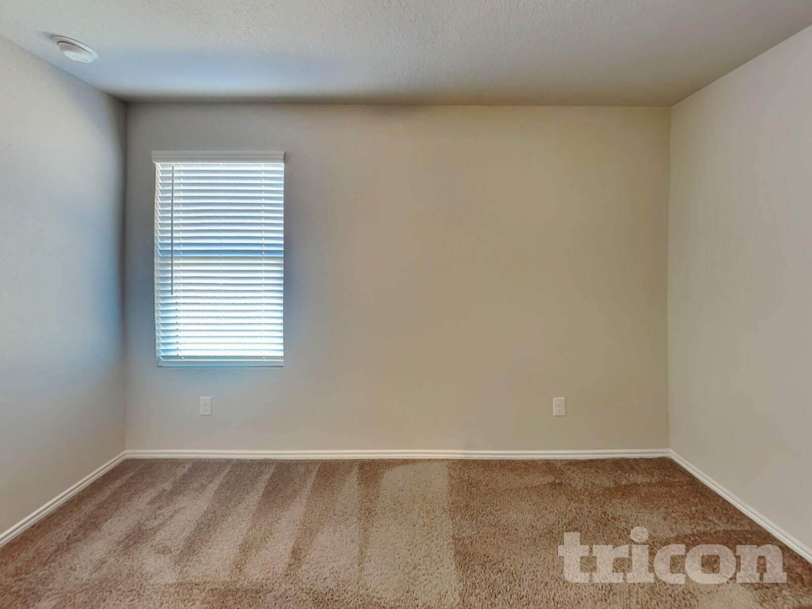 Building Photo - 13240 Rosemary Cove