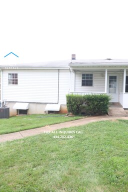 Building Photo - Fully Renovated 2-Bedroom Apartment in Convenient Location!