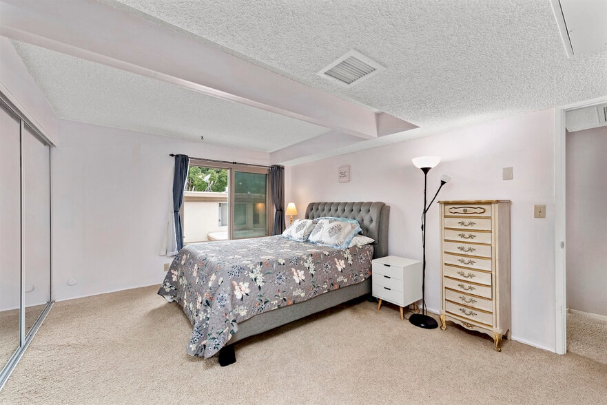 Master Bedroom - 2640 Worden St.