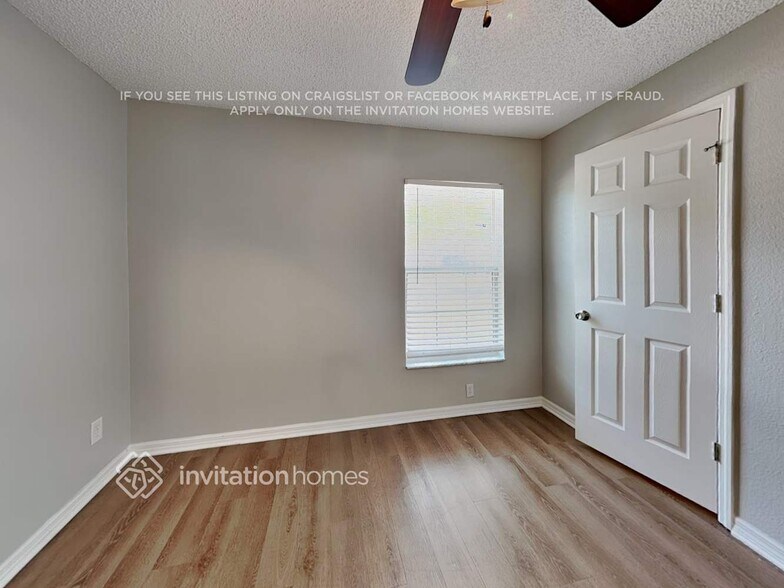 Building Photo - 1085 Kingfisher Way