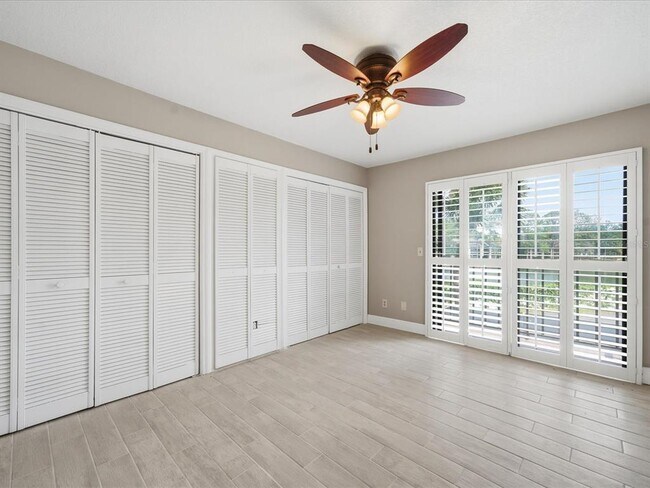 Building Photo - 15338 E Pond Woods Dr
