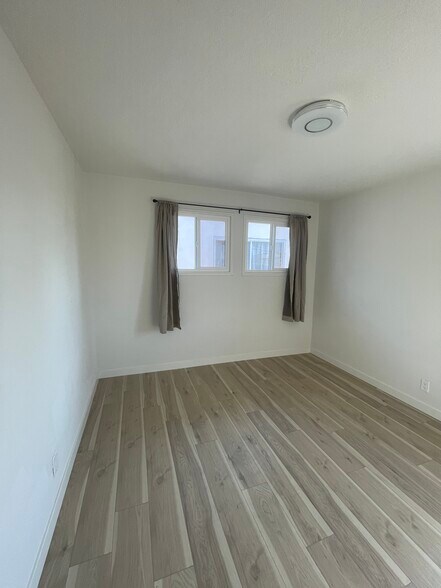 Building Photo - 2019 Arlington Ave