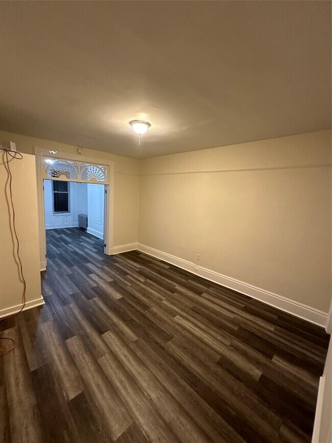Building Photo - 158 Atkins Ave