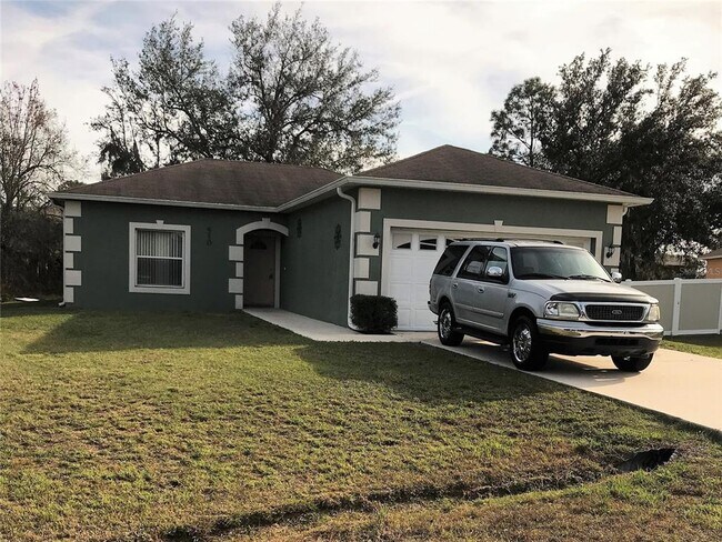 Building Photo - 510 Carlsbad Dr