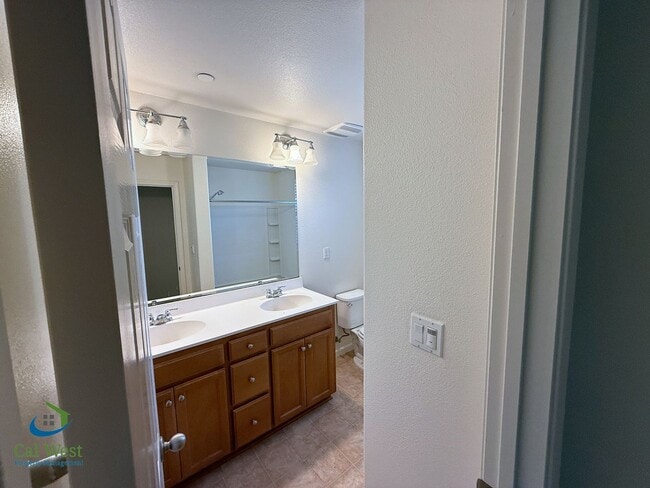 Building Photo - $3795 - Spacious 3 Bedroom 2.5 Bath, 2 Sto...