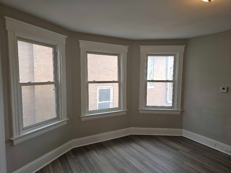 Building Photo - 1560 Dixmont Ave