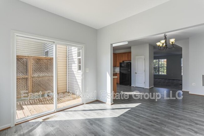 Building Photo - 314 Starkey's Landing