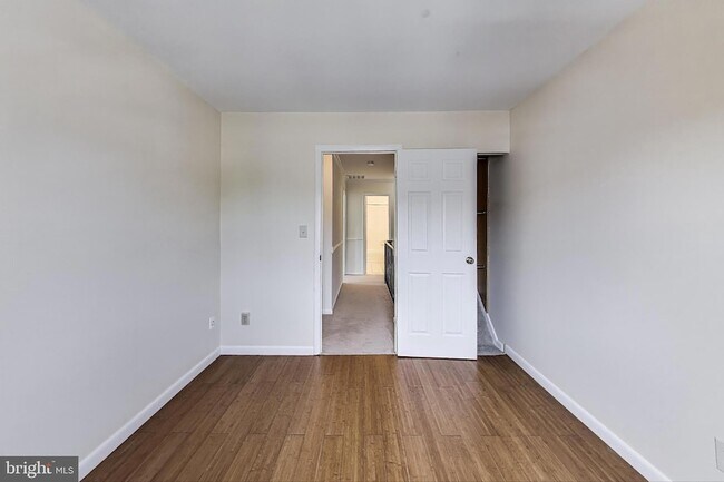 Building Photo - 20117 Locustdale Dr