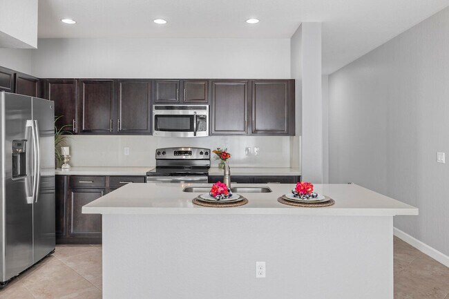 Building Photo - 9590 SW Purple Martin Way