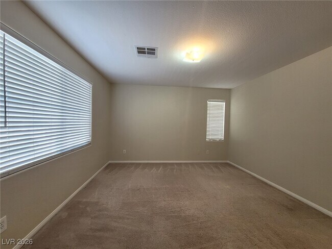 Building Photo - 9497 Rainfall Ave