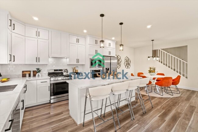 Building Photo - Spacious 3-Bed Home with 2.5 Baths in Prime Bothell Location – 2500 Sq Ft of Comfort!
