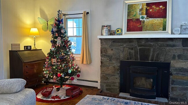 Building Photo - 2293 NY-9G