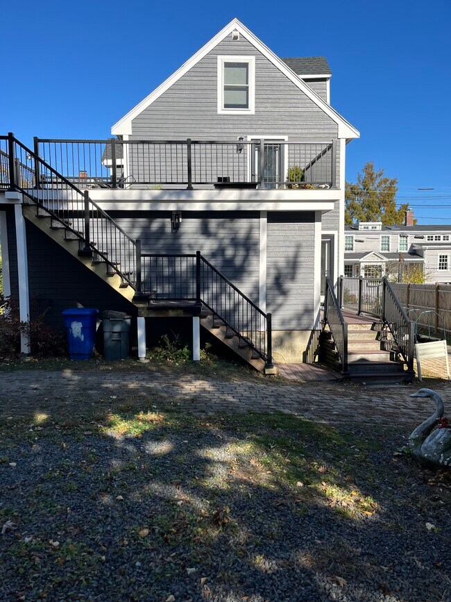 Building Photo - 3 Commercial St