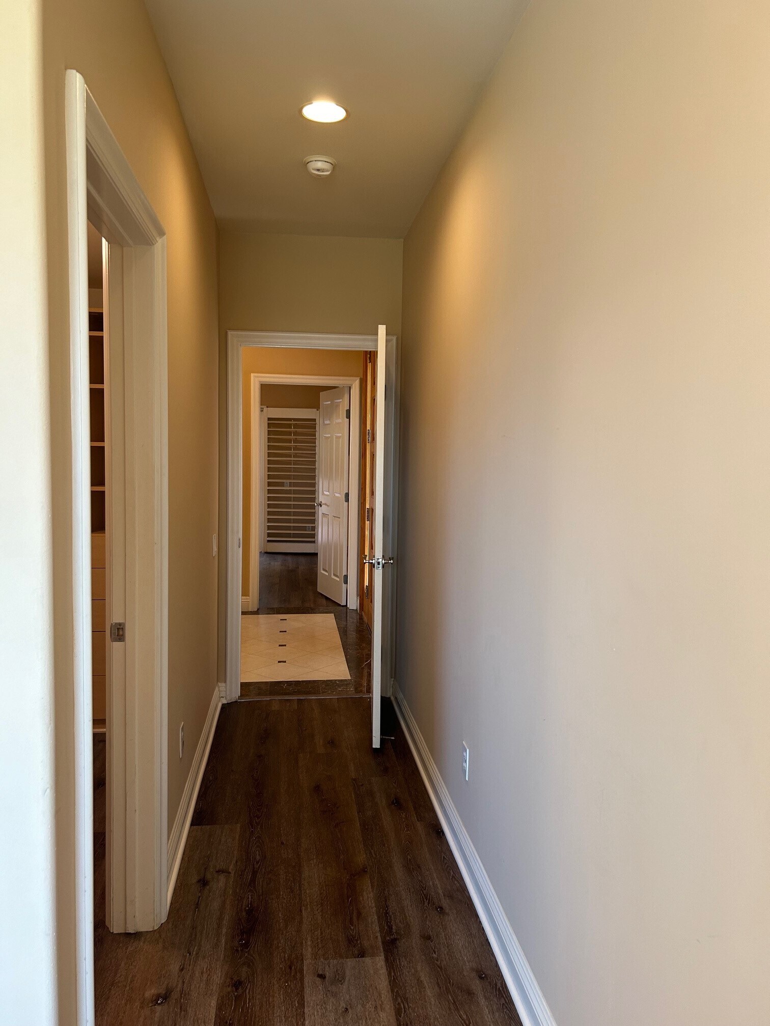 Building Photo - 6645 Esplanade