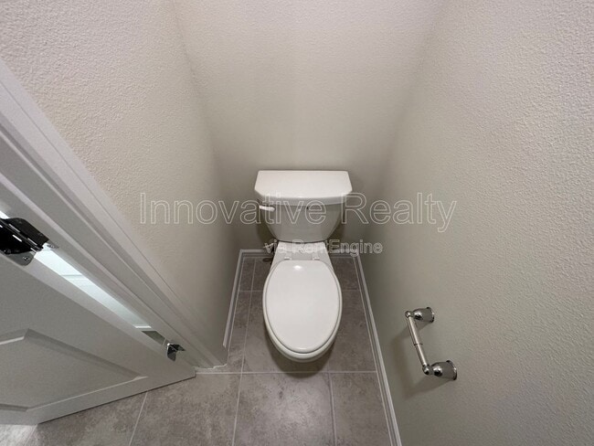 Building Photo - 2887 Clever Ln