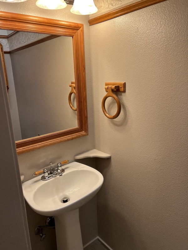 Building Photo - 133 Rockwood Drive - 1