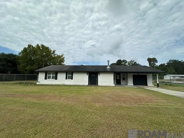 Building Photo - 7400 Magnolia Beach Rd