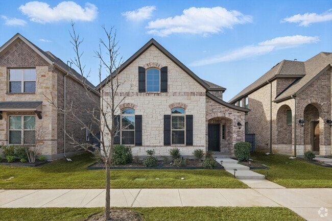 Building Photo - 1720 Blakely Pl