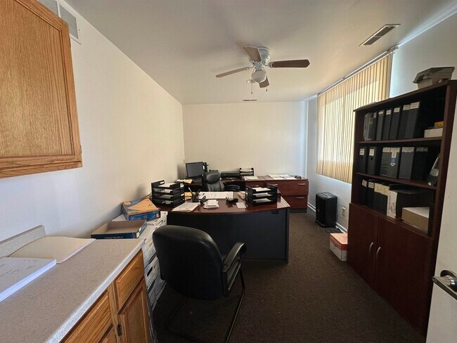 Building Photo - 2900 Graybill Dr