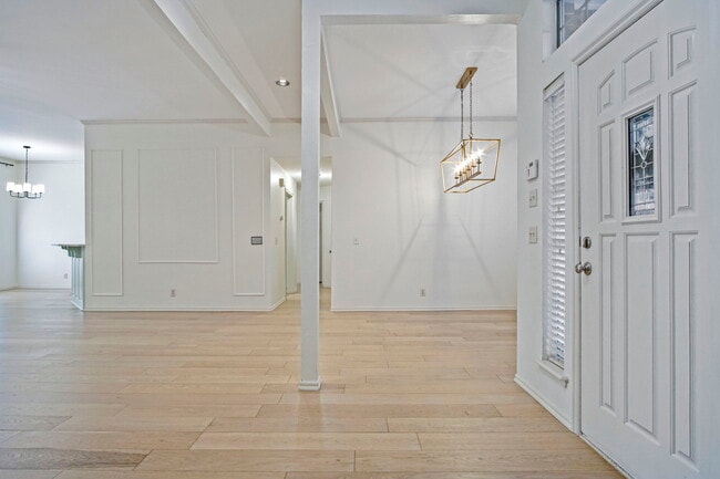 Building Photo - 2708 NW 170th Terrace