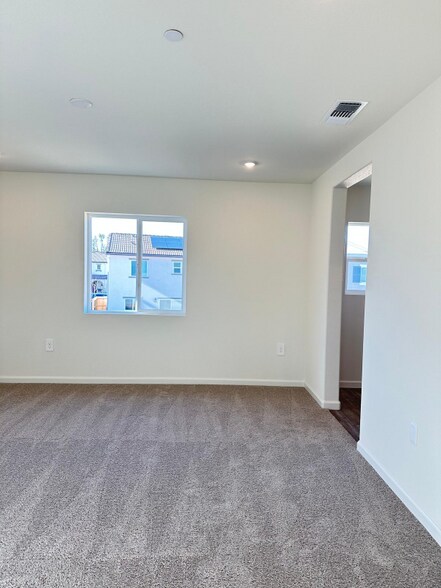 Building Photo - 18433 Orilla St