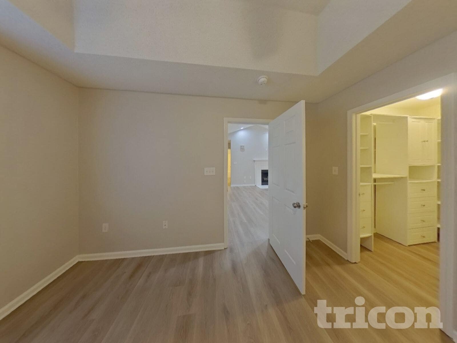 Building Photo - 140 Diamond Dr