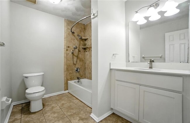 Building Photo - 2333 Meadows Landing