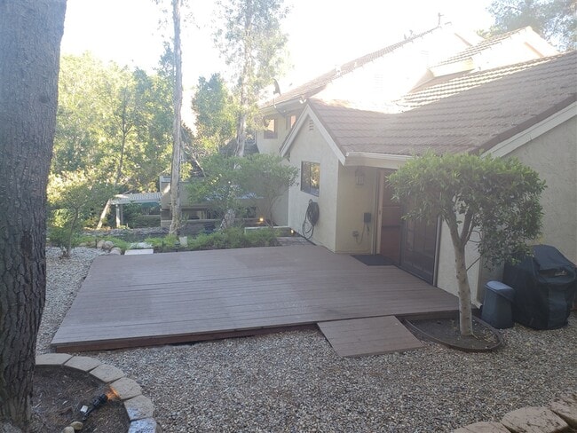 Building Photo - 4360 Caminito Pintoresco