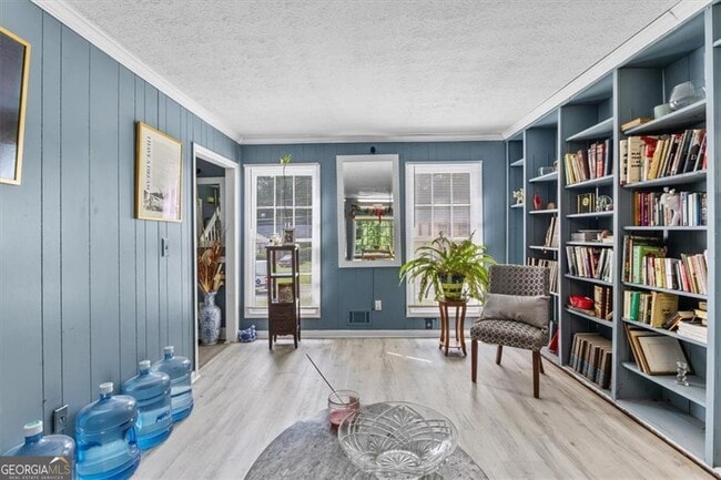 Building Photo - 661 Bantry Ln