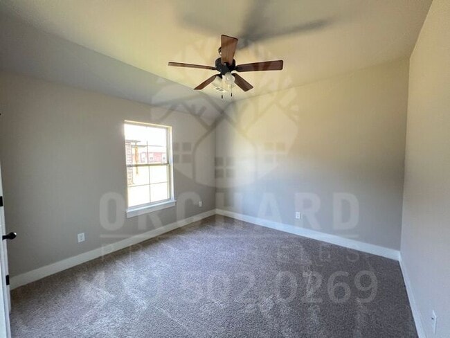 Building Photo - Farmington- Single-Family Home- Stunning Chase Plan