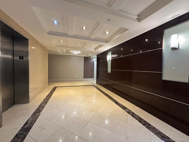 Building Photo - 64-05 Yellowstone Blvd