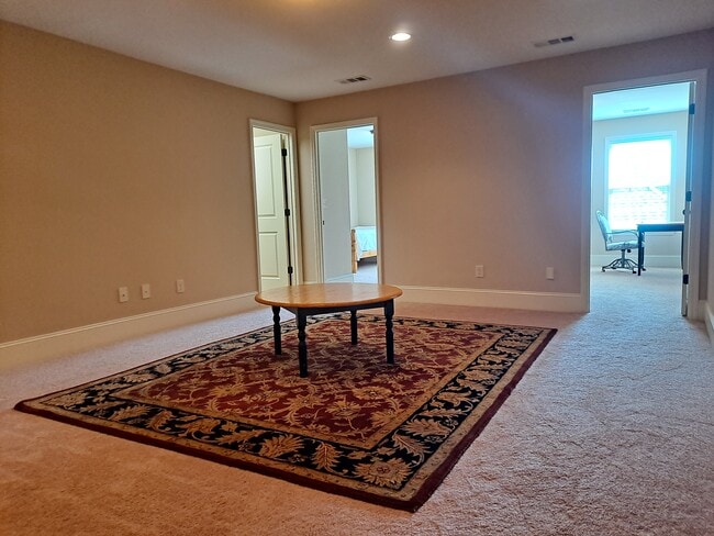 Building Photo - 12170 Inglecrest Ln