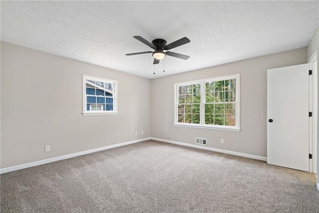 Building Photo - 1024 Allgood Ct