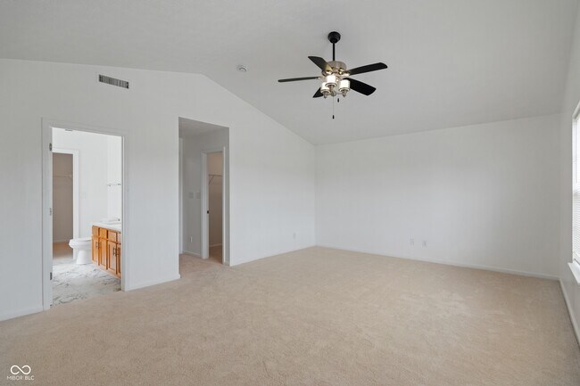 Building Photo - 2310 Liatris Dr