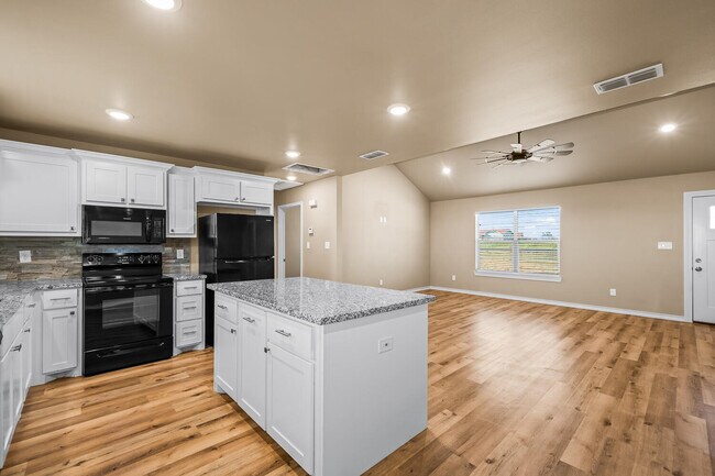 Building Photo - 4008 East F M 1729