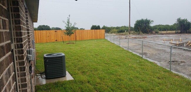 Building Photo - Killeen Duplex