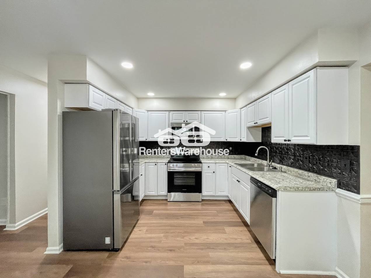 Building Photo - 2147 Haverford Dr